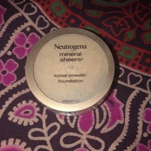 Nuetrogena Loose powder mineral sheets foundation
